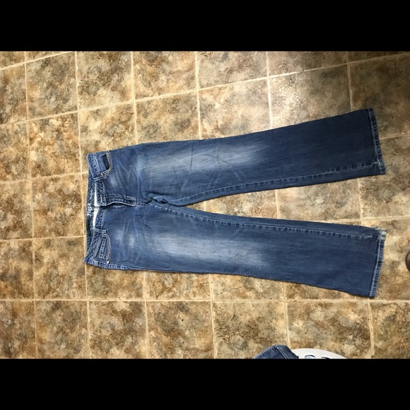 Rock 47 - Picture 2 of 4